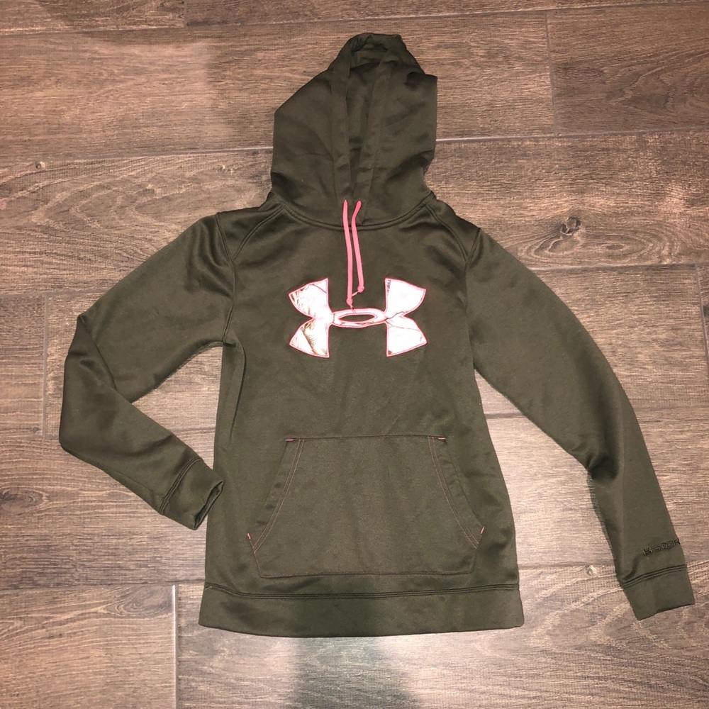 Under armour hoodie size xs